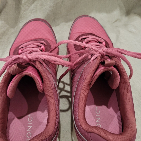 Vionic "Agile Chance" tennis shoes EUC sz 12 - Picture 5 of 7